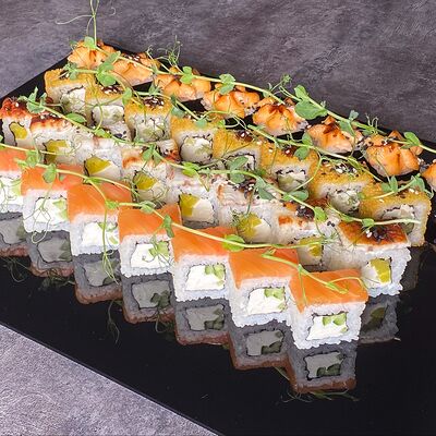 Горячая классика сет в My Sushi по цене 2749 ₽