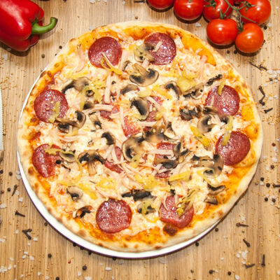 Пицца Американа в Pizza LeGustof по цене 385 ₽