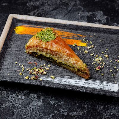 Турецкая баклава Хавуч Делими в Meat Feast по цене 310 ₽