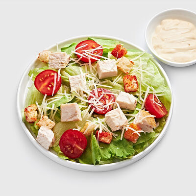 Цезарь с курицей в Моккано по цене 559 ₽