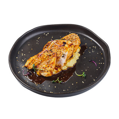 (Д)Куриная грудка на гриле с ядрами конопли* в ИТЛЕ Стейк-кафе Halal по цене 630