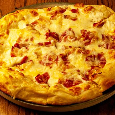 Пицца Карбонара в Горки парк по цене 820 ₽