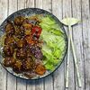 Боул с яичной лапшой и курицей терияки в Sushi Favorite по цене 489