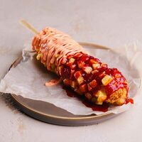 Корн-дог фри в Kimchi Корейская уличная еда