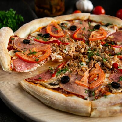 Пицца Ассорти в Pizza Milano по цене 910 ₽