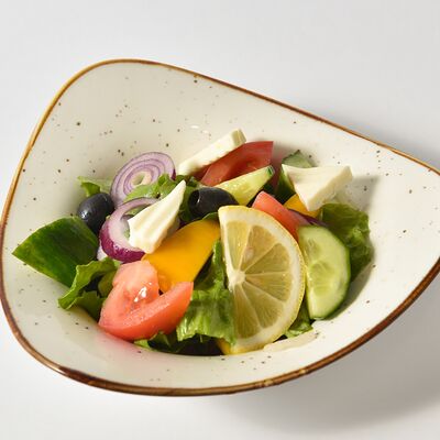 Греческий салат в На Востоке на Востоке по цене 2800 ₸