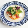 Салат с креветками и кремом из моркови в МиМи по цене 1100