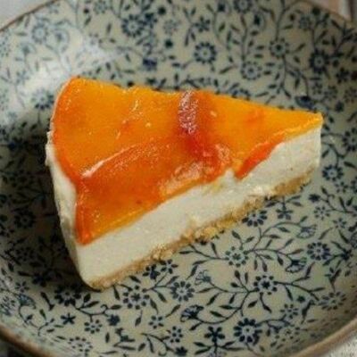 Чизкейк с хурмой по домашнему рецепту в Хочу Пури по цене 430 ₽