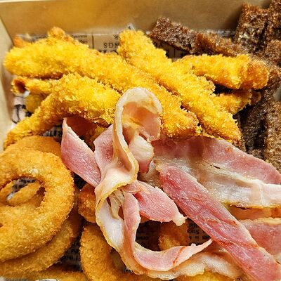 Пивной Box №1в Шницель по цене 955 ₽