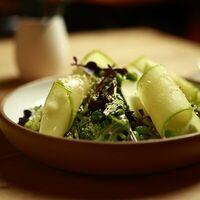 Зеленый салат в Vivezza