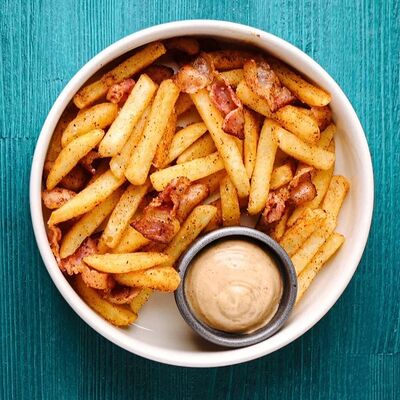 Картофель фри по-мексикански в Rozas bar по цене 550 ₽