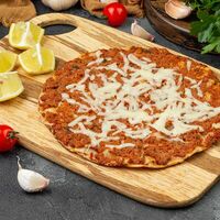 Ламаджо с сыром в Babo