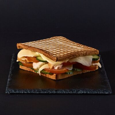 Сэндвич с курицей в Да! Ёж! Пицца! по цене 220 ₽