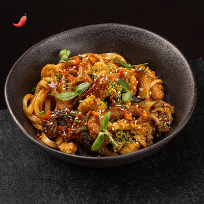 Удон с перечной курицей в Secret Kitchen по цене 750 ₽