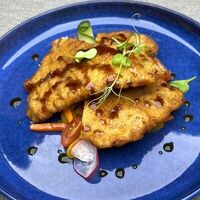 Свиная отбивная с овощамив Teppanyaki