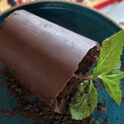 Любимый цветок бабушки Иамзе в Кинто по цене 545 ₽