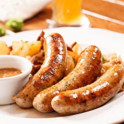 Баварские колбаски в Вкусно и сытно по цене 430 ₽