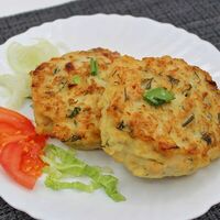 Котлета Лакомка в Чёрный и белый