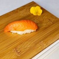 Суши Лосось в Tochi Food