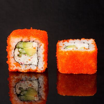 Калифорния в Sushi Bar по цене 590 ₽