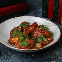 Куриные крылышки чили в McKey Pub & Restauraunt