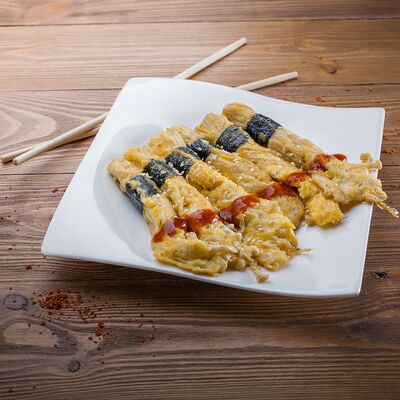 Эноки с омлетом под устричным соусом в KoreaStreet по цене 459 ₽