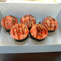 С Гребешком в MAGURO SUSHI