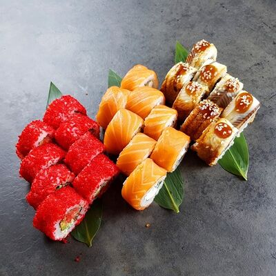 Сет Фирменный в Burger&Sushi по цене 2683 ₽