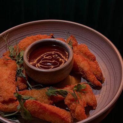 Куриные стрипсы с BBQ в Юность по цене 620 ₽