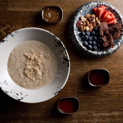 Овсяная каша в Bo-bo lounge по цене 290 ₽