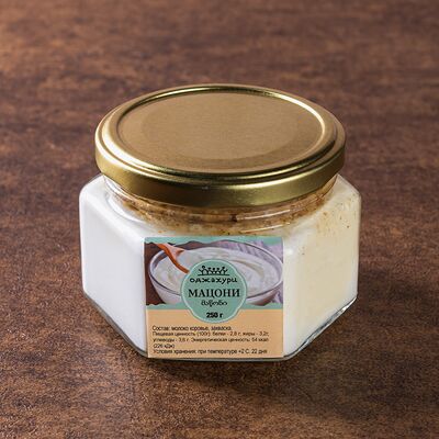 Мацони с медом и орехами в Оджахури по цене 550 ₽