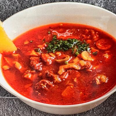 Солянка в Чайхона Центр плова по цене 526 ₽