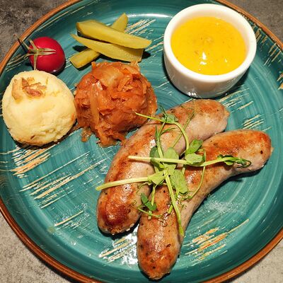 Колбаски из говядины в Пойдем зайдем по цене 710 ₽