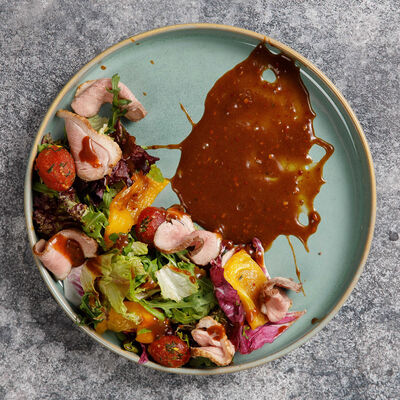 С подкопченной уткой в Pizzahouse по цене 390 ₽