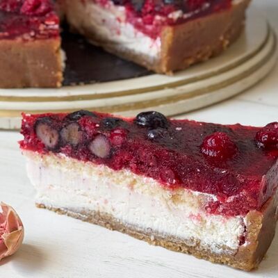 Чизкейк с лесными ягодами в Уфтанма по цене 349 ₽