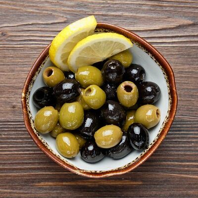 Оливки и маслины в Парк-отель Усадьба по цене 350 ₽