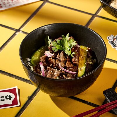 Салат с говядиной пульгоди в Bao по цене 425 ₽