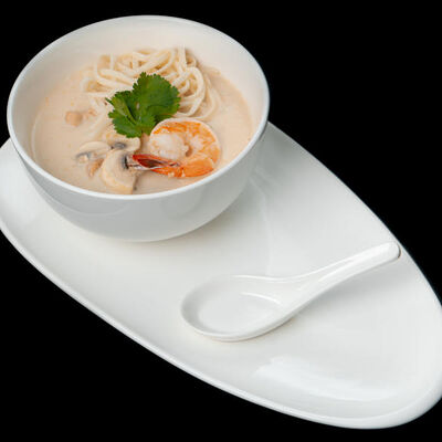 Суп Том кха в Квикфуд по цене 474 ₽