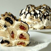 Торт Лабиринт с курагой и черносливом в Высший вкус