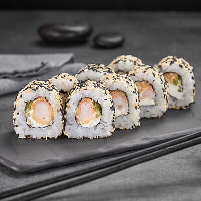 Филадельфия Эби в кунжуте в Суши Мастер по цене 229 ₽