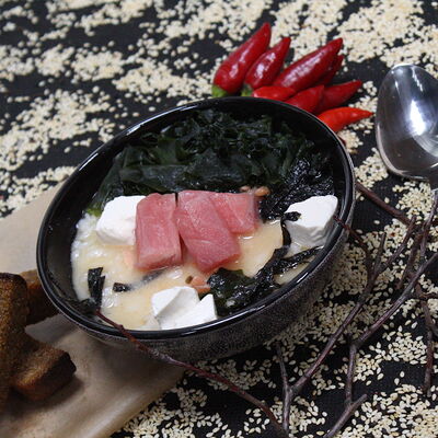 Мисо с тунцом в Много пиццы по цене 312 ₽