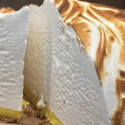 Лимонный тарт Меренга в Haishen-wai по цене 3140 ₽