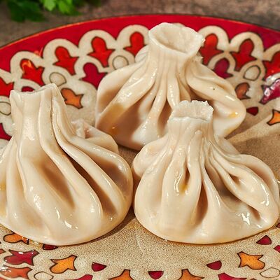 Хинкали отварные с бараниной 3 шт в Место про тесто по цене 345 ₽