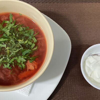 Борщ в Хинкальная у лелы по цене 460 ₽