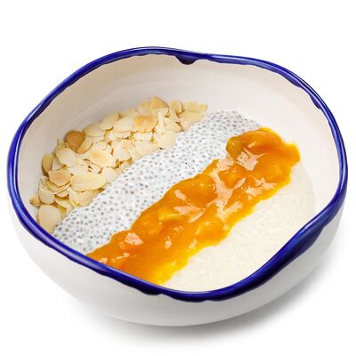 Рисовая каша с манго, миндальными лепестками и семенами чиа в Делюсь добром по цене 430 ₽