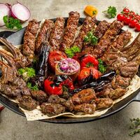 Логотип Halal Grill