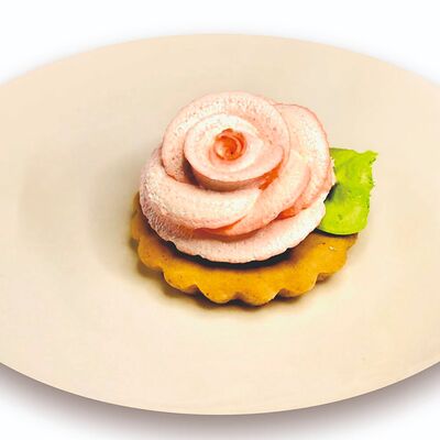 Корзиночка с белковым кремом в Березка по цене 65 ₽