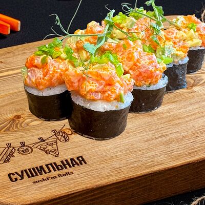 Тартар лосось в Сушильная по цене 1079 ₽