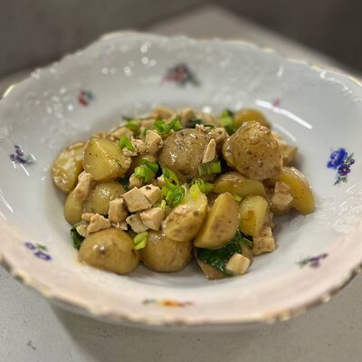 Масляный цыплёнокв Pioners по цене 890 ₽