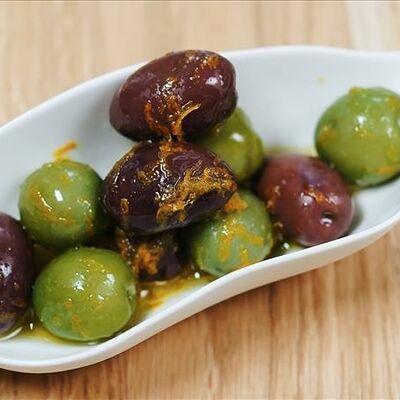 Оливки в Omela по цене 700 ₽